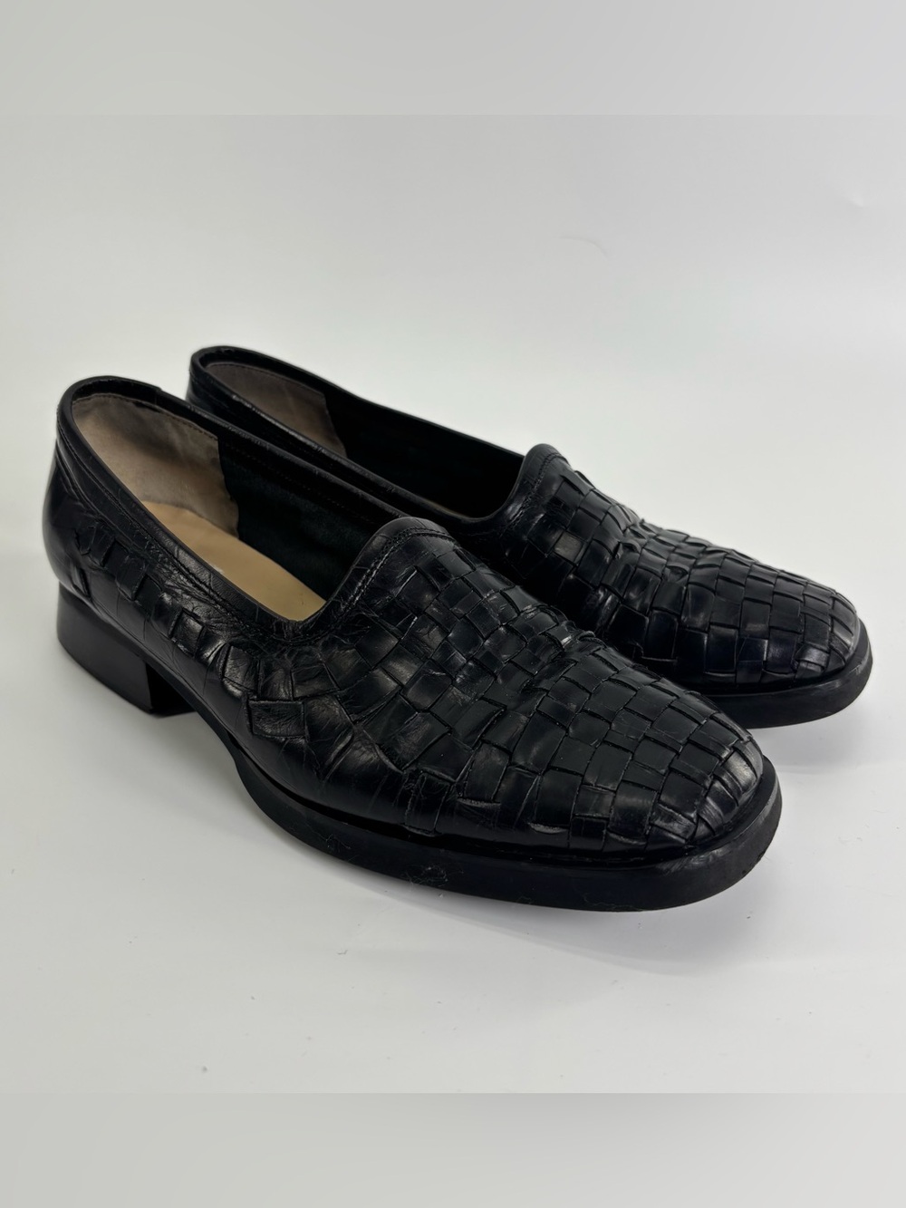 Sesto Meucci woven leather loafers 6.5 black square toe Italian